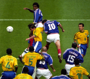 Coup de tête à la Zizou